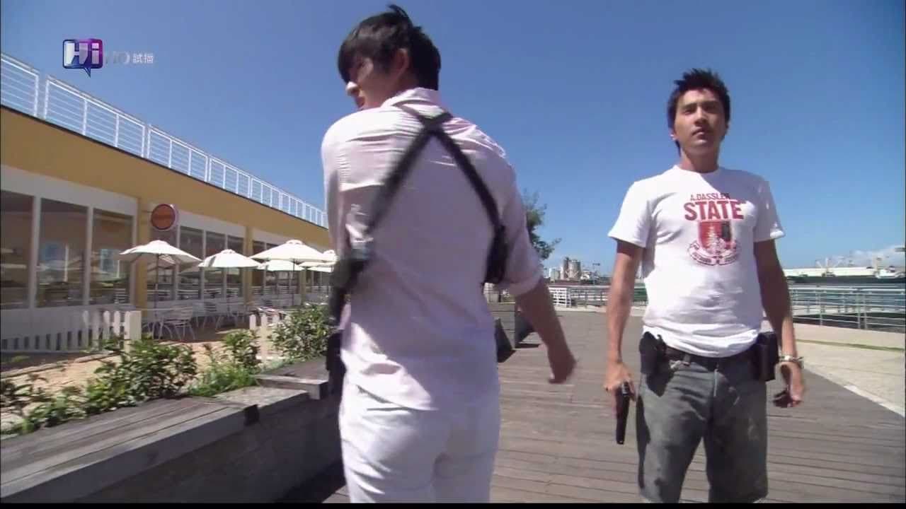 Black & White trailer